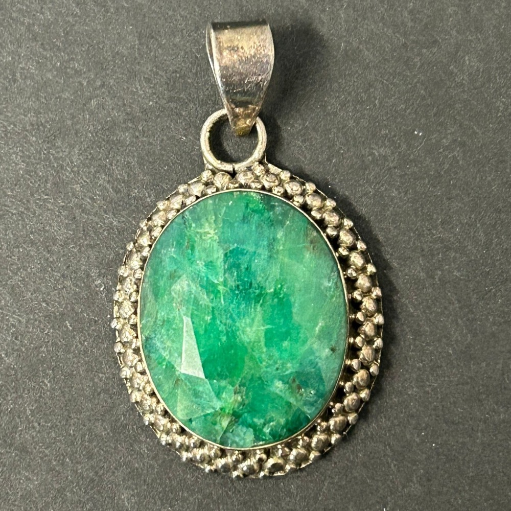 Vintage Sterling Silver Faceted Emerald Colored Stone Pendant 925 Oval